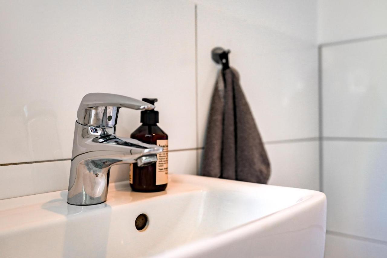 Schoenes Zimmer Nr 3 In Leer Ortsteil Nuettermoor Apartment Nuttermoor ภายนอก รูปภาพ
